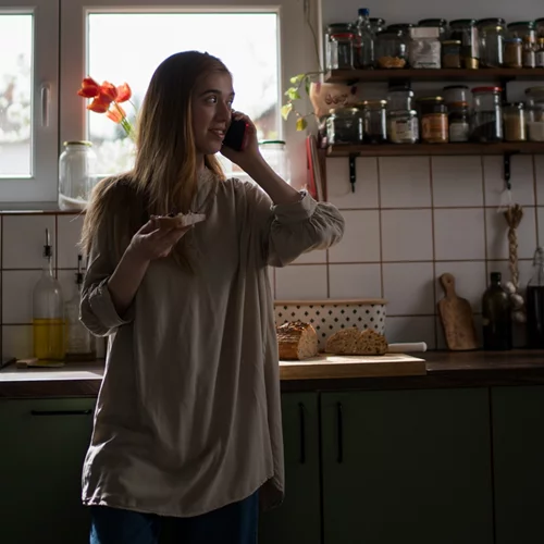 5 low-budget τροφές που τα κορίτσια του TikTok έχουν πάντα στα ντουλάπια τους - Και τρώνε σωστά χωρίς μεγάλο κόστος