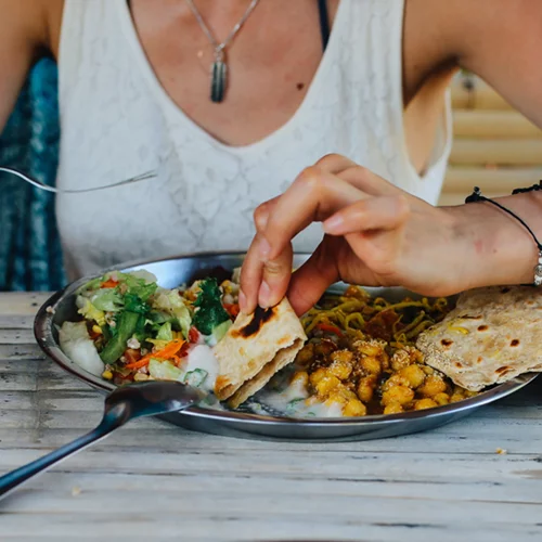 Ποιοι συνδυασμοί τροφών ενισχύουν το αδυνάτισμα;