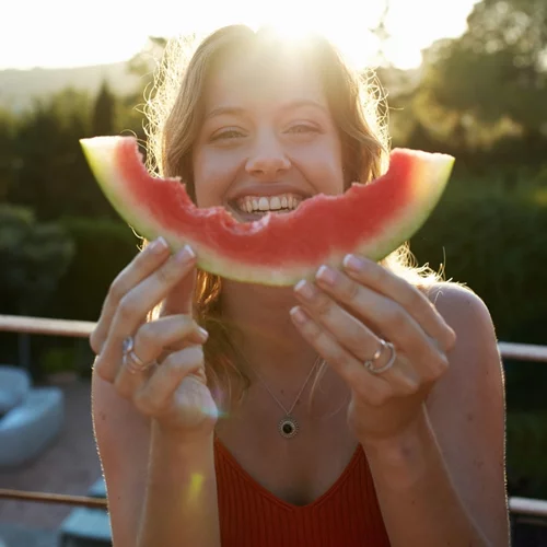 Hydration Hacks: Συμβουλές ενυδάτωσης για το σώμα σε ένα κύμα καύσωνα