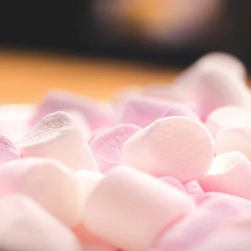 5 απολαυστικά αρώματα που μυρίζουν σαν αφράτα marshmallows