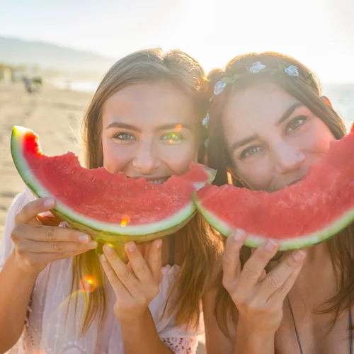 Καρπούζι: Πώς το δροσιστικό φρούτο του καλοκαιριού συμβάλλει στην υγεία σου