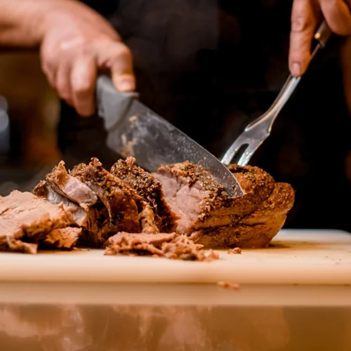 Η Δρ. Μαρία Ψωμά μας λέει ότι μπορούμε να φάμε όσο κρέας θέλουμε την Τσικνοπέμπτη!