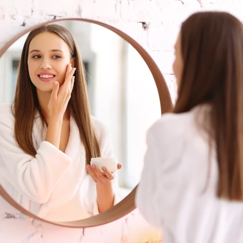 4 εναλλακτικές λύσεις για "φυσικό" μπότοξ στο σπίτι