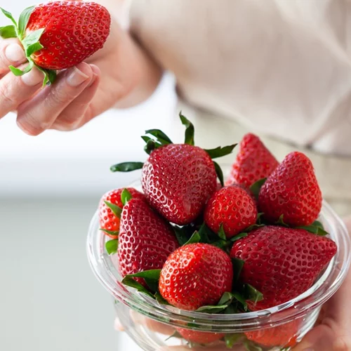 Υγιεινά σνακ για λαμπερό δέρμα: Μια φυσική διατροφή με botox effect