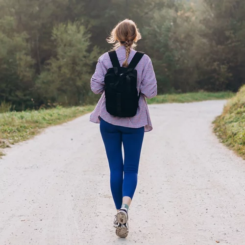 Περπάτημα: Το πιο απλό "όπλο" κατά του Αλτσχάιμερ – Πόσα βήματα τη μέρα αρκούν;