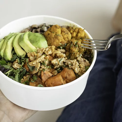 6 ιδέες για να φτιάξεις τα πιο νόστιμα superfood bowls