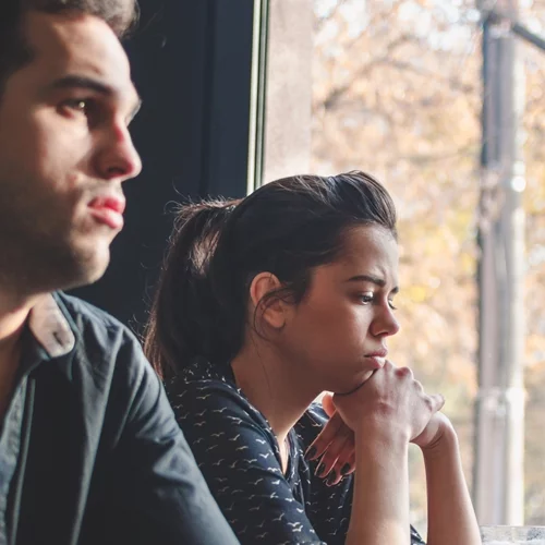 6 σημάδια που δείχνουν πως δεν είσαι πλέον ερωτευμένη