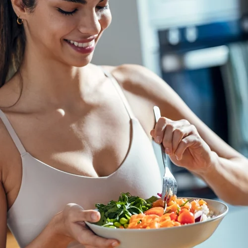 Τι να φας στο μεσημεριανό για να έχεις ενέργεια μέχρι και το απόγευμα;