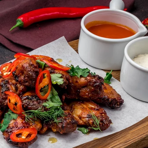 Τσικνοπέμπτη: 10 σπιτικές σάλτσες που θα συνοδεύσουν ιδανικά το κρέας