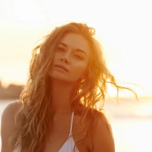 Τα 6 oφέλη από τη χρήση ελαίων στα μαλλιά