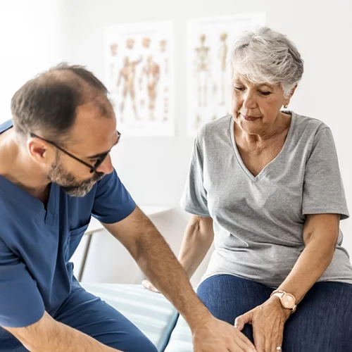 Μύθοι και αλήθειες γύρω από τη ρομποτική αρθροπλαστική στο γόνατο και το ισχίο