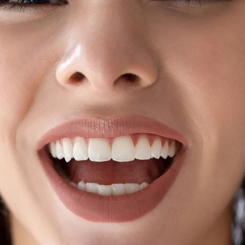 Μαύρα στίγματα στη μύτη: Εύκολη ρουτίνα για να φύγουν οι έντονουι πόροι