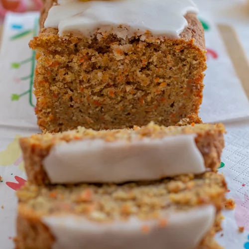 Το πιο εύκολο κέικ καρότου: Υγιεινό, γρήγορο και με έγκριση διατροφολόγου