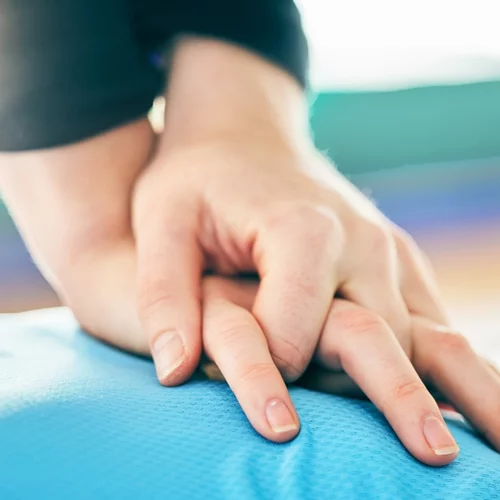 Πώς να αντιδράσεις σε περίπτωση καρδιακής ανακοπής κάποιου ατόμου;