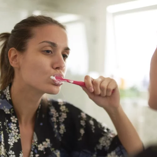 Πώς να βουρτσίζεις σωστά τα δόντια σου