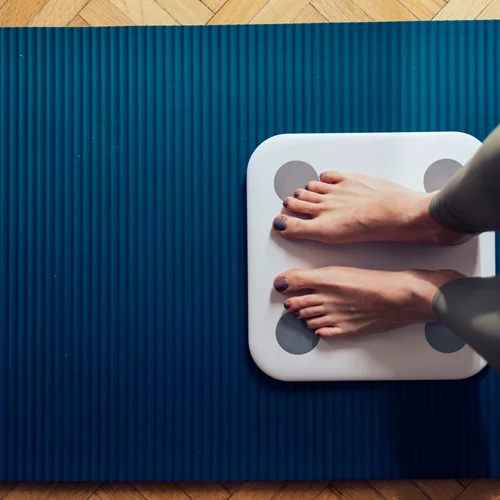 "Τι συνέβη όταν σταμάτησα να ανεβαίνω στη ζυγαριά;": Μια αναγνώστριά μας μοιράστηκε την ιστορία της