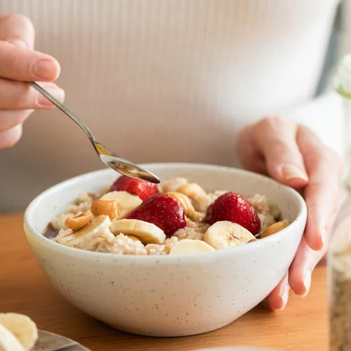 Δεν πρέπει ποτέ να παραλείπεις το πρωινό σου εάν θέλεις να χάσεις βάρος - δες τι μπορεί να κάνει στο σώμα