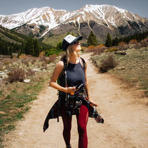 Τα tips για να κάνεις μόνη σου ασφαλές hiking