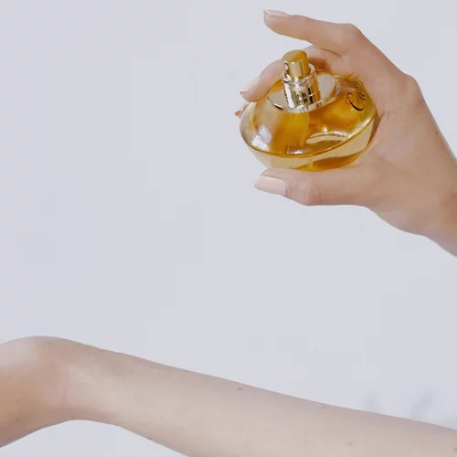 5 πολυτελή αρώματα που μυρίζουν σαν ακριβό σαπούνι