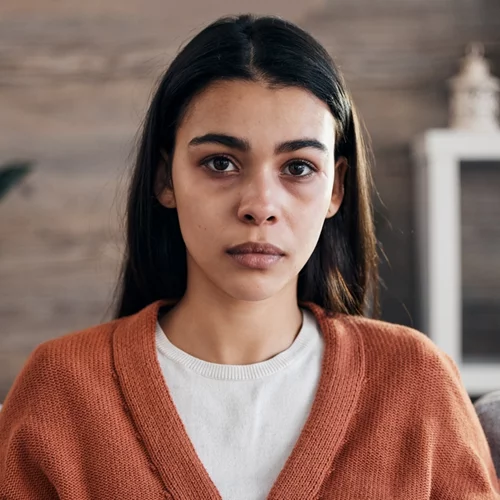 Τι σημαίνει "έχω κατάθλιψη" και ποια η διαφορά με τη θλίψη;