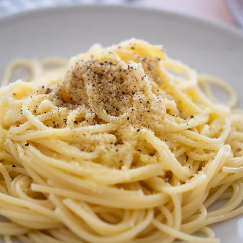 Vegan παρμεζάνα με 4 υλικά - Η απόλυτη συνταγή της διατροφολόγου