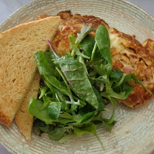 Με ποια τροφή να συνδυάσεις τα αυγά για καλύτερη απορρόφηση συστατικών;