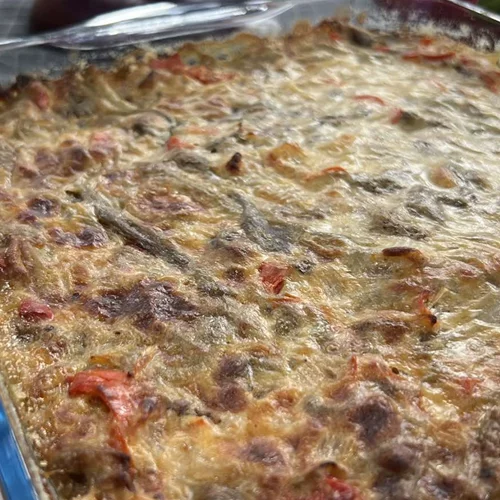 Η πιο εύκολη μελιτζανόπιτα με πιπεριές - χωρίς φύλλο