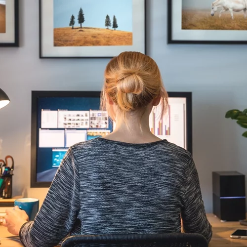 Η καθημερινή συνήθεια που αντισταθμίζει τους κινδύνους υγείας που προκαλεί η καθιστική ζωή