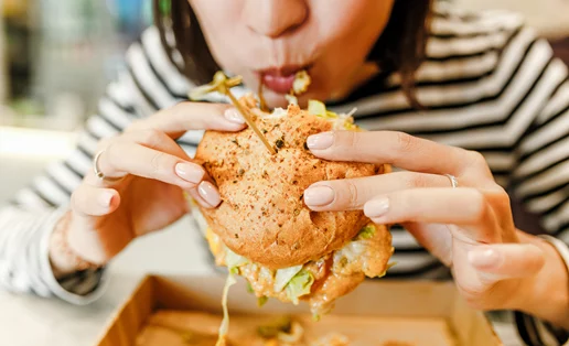 Στόχος υγείας: 12% λιγότερο "κρυμμένο" αλάτι στις τροφές