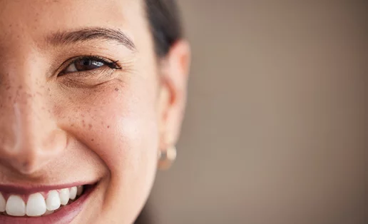 Οκτώ συνήθειες που θα μπορούσαν να επιμηκύνουν τη ζωή μας κατά δεκαετίες