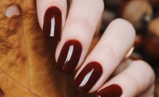 Αυτό είναι το πιο hot χρώμα του χειμώνα για τα νύχια σου