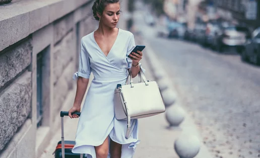 Επιστροφή στη δουλειά: Τι είναι το άγχος επανεισόδου;