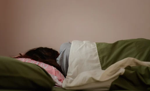 Είναι γρίπη, RSV ή COVID; Τους ειδικούς απασχολεί η "Τρι-δημία"