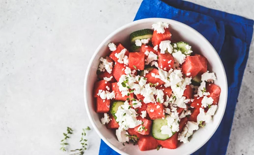 5 ιδέες για να φας τα καλοκαιρινά φρούτα με διαφορετικό (και αλμυρό) τρόπο