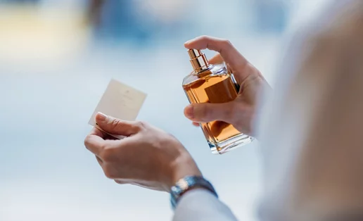 Οι τρόποι για να διαρκεί το άρωμα όλη την ημέρα