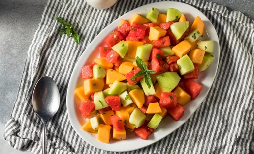 Fruit Debate: Είναι η ανάμειξη φρούτων καλύτερη από τις μερίδες ενός είδους;