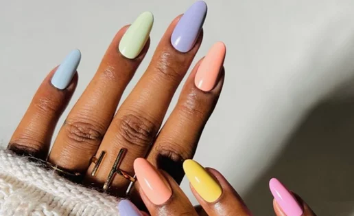 April Fools: 6 μανικιούρ που θα κάνουν τις εμφανίσεις του Απριλίου πιο "δροσερές" και stylish