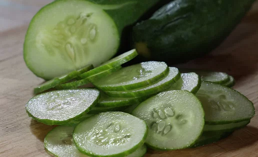 Αγγούρι: Οι 5 συνδυασμοί που αυξάνουν την απορρόφηση βιταμινών και μετάλλων