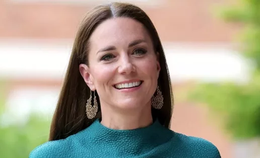 Το "έξυπνο" μακιγιάζ με το οποίο οι royals κρύβουν χρόνια από την εμφάνισή τους