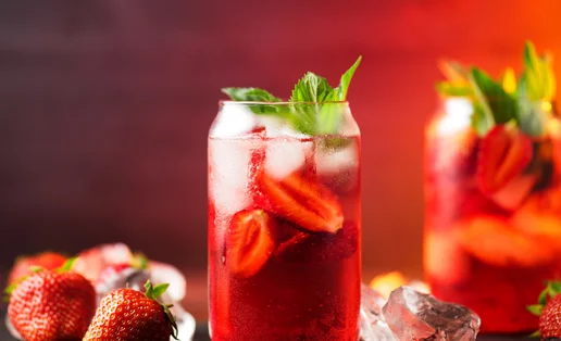 Iced tea zero: Το νέο ρόφημα της ΕΨΑ με φράουλα - δυόσμο και μηδέν ζάχαρη