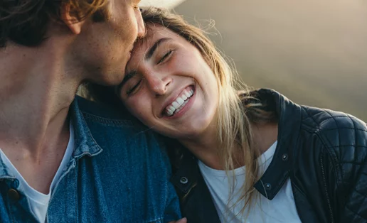 Τα σημάδια που "καταδικάζουν" μια νέα γνωριμία