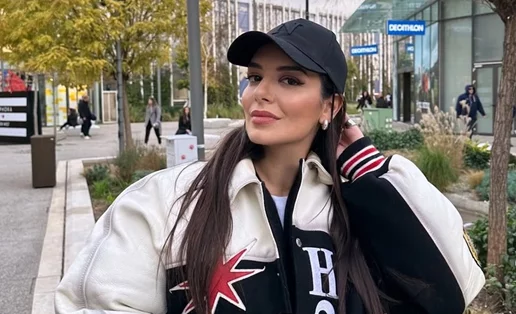 Η Νικολέττα Ράλλη μοιράζεται την πρωτεϊνική εκδοχή του σπανακόρυζου – με τι αντικαθιστά το ρύζι για φουλ πρωτεΐνη;