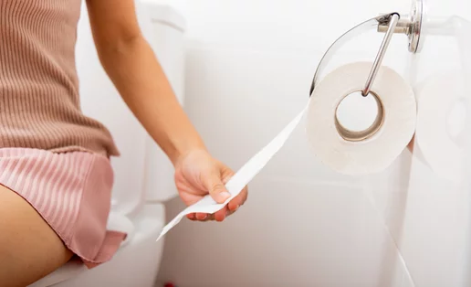 Γιατί πας τουαλέτα όταν αγχώνεσαι; Δες τι συμβαίνει μέσα σου