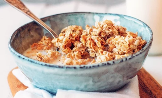 Η σπιτική συνταγή για γκρανόλα με φουντούκια
