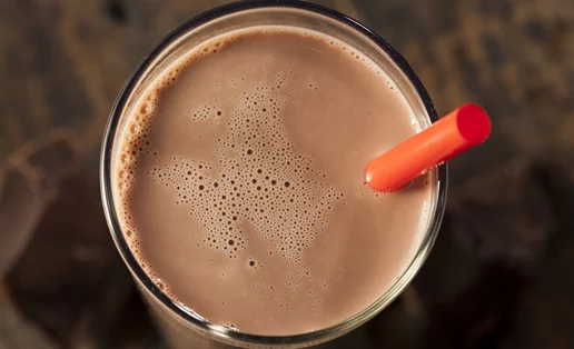 Συνταγή: Πώς θα φτιάξεις smoothie με 30γρ. πρωτεΐνης χωρίς σκόνη