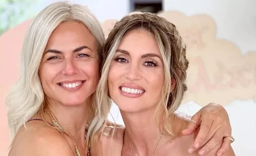 Καλεσμένη σε βάπτιση: Τα χτενίσματα που επιλέγουν ξανά και ξανά οι πιο stylish Ελληνίδες celebrities