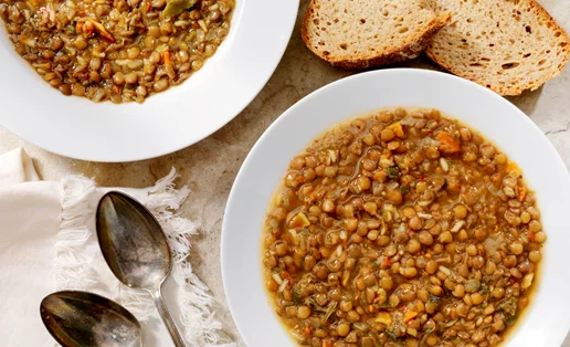 Πρόγραμμα διατροφής για χαμηλό σίδηρο: Ποιες τροφές να βάλεις σε κάθε γεύμα ή σνακ σου