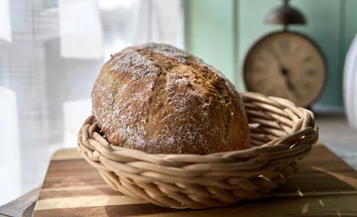 Το μέρος στην κουζίνα που δεν πρέπει ποτέ να αποθηκεύεις το ψωμί - ο λόγος είναι σημαντικός