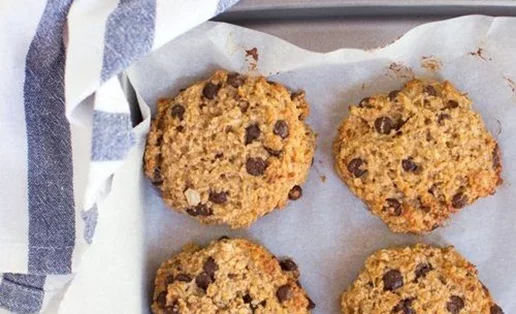 Μαμά, θέλω γλυκό! Μια συνταγή για υγιεινά μπισκότα πρωινού που θα ξετρελάνει τα παιδιά