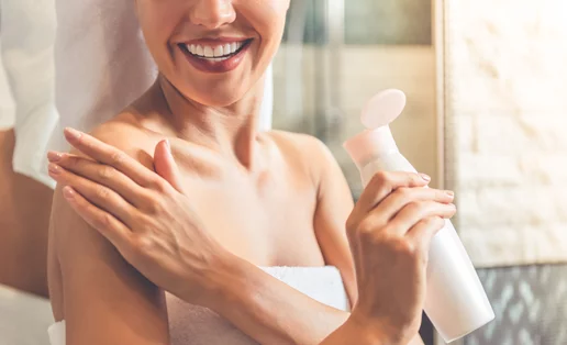 Περιποίηση μετά τον ήλιο: Oι συμβουλές και τα μυστικά της δερματολόγου